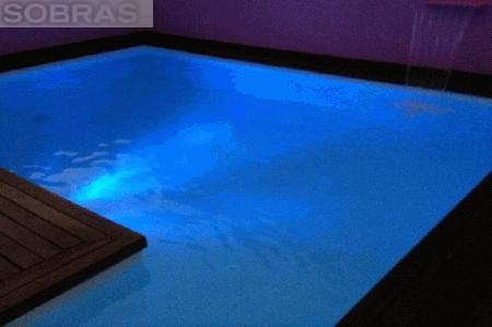 L�mpada led piscina multicor