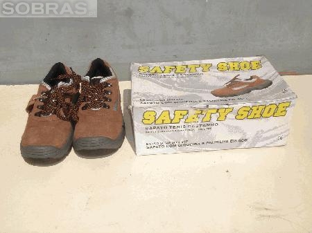 Botas de seguran�a biqueira de a�o, tamanho 39, 36 e 40, NOVAS