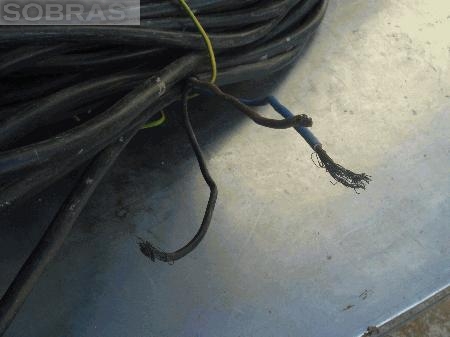 Cabo de electricidade tr�s condutores 