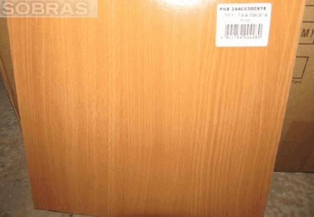 Conjunto de cinco Quadrados em madeira prensada