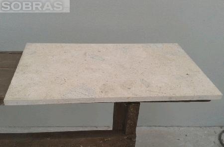 Mosaicos em mrmore moleanos rectificados