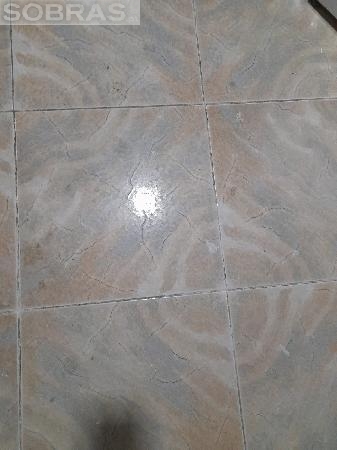 Procuro tijoleira igual foto